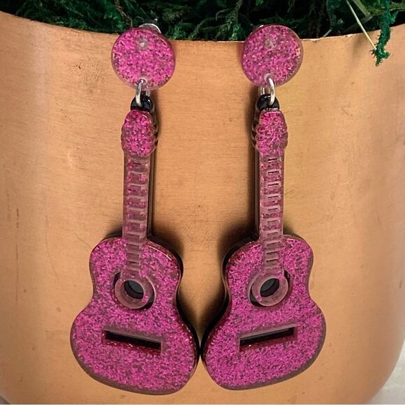 Pink Sparkly Rock n Roll Guitar Earrings NEW - Picture 2 of 8